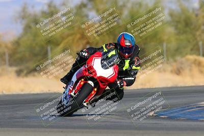 media/Jan-08-2022-SoCal Trackdays (Sat) [[1ec2777125]]/Turn 2 (150pm)/